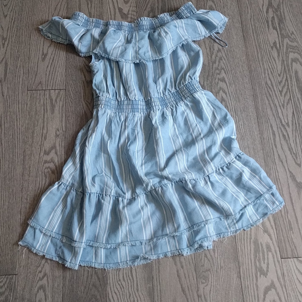 🍀🌸 Beautiful dress by BB Dacota🌺🍀